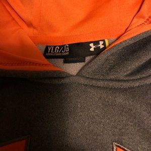 Boys large under armour hoodie